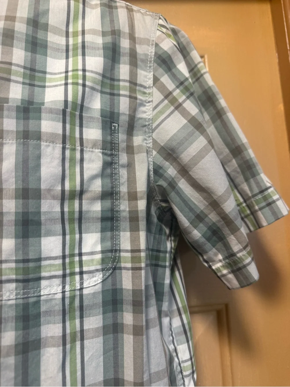 The North Face Men's Short Sleeve Plaid Button-Down Shirt  White & Green Sz M